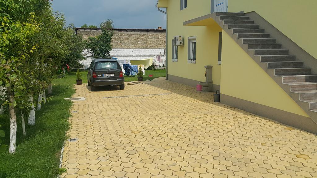נובי סאד Zen Apartmani מראה חיצוני תמונה